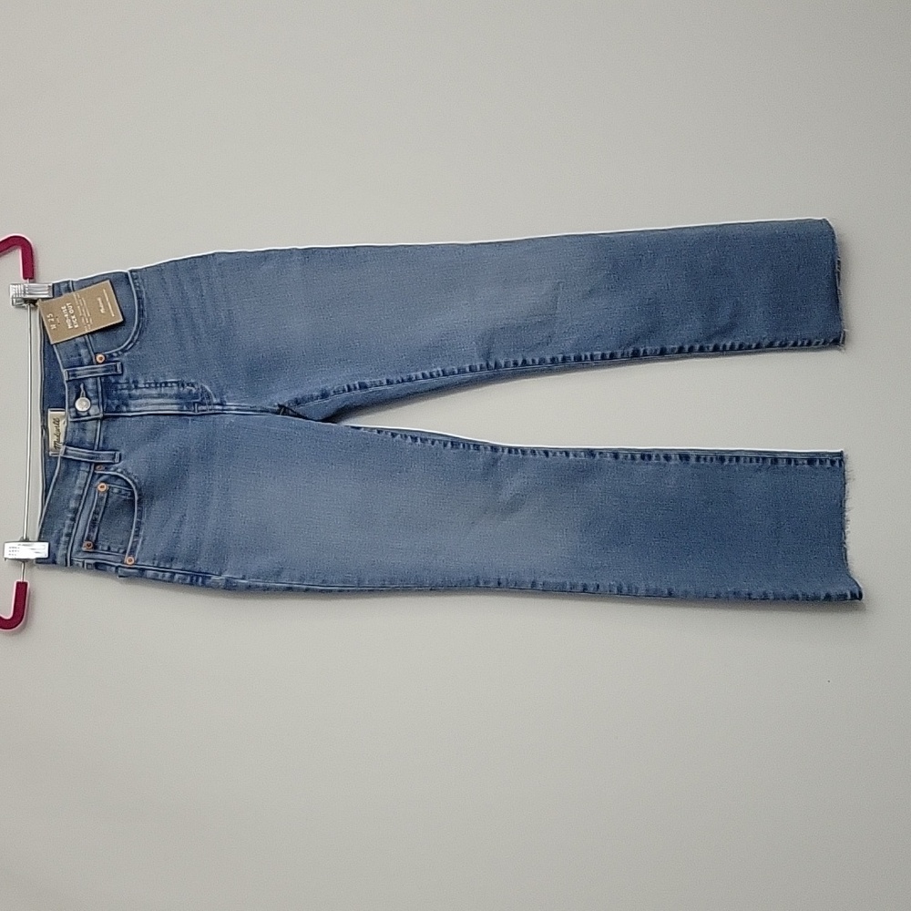 NWT Madewell Kick Out Jeans Ankle Length Medium Faded Wash Raw Hem Size 25